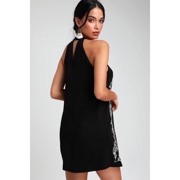 Lulu’s Floral Embroidered Black White Halter Neck Mini Formal Cute Party Dress - Picture 2 of 10
